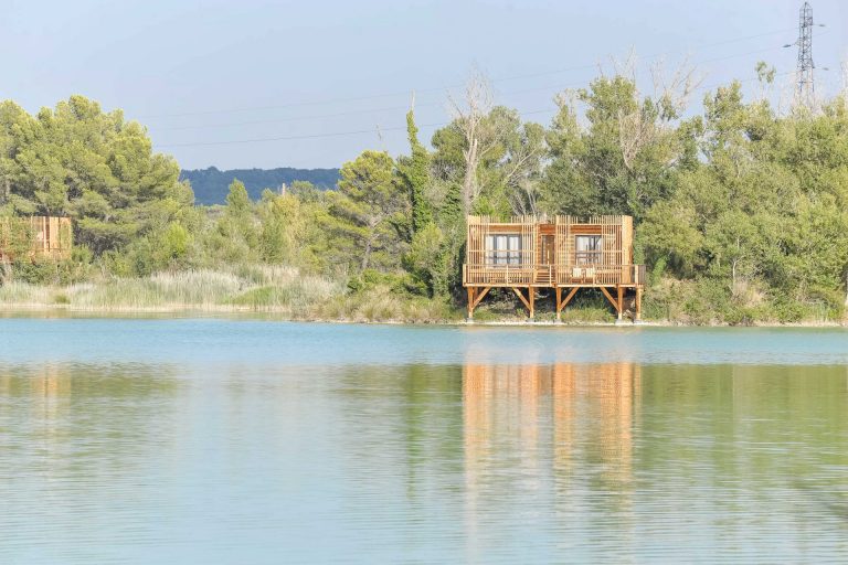 cabane sur l'eau, grands cépages, Avignon