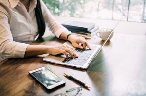 Idée à impact pour nouer du lien avec les voyageurs : la newsletter