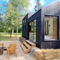Tiny house