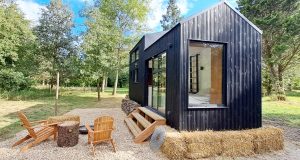 Tiny house